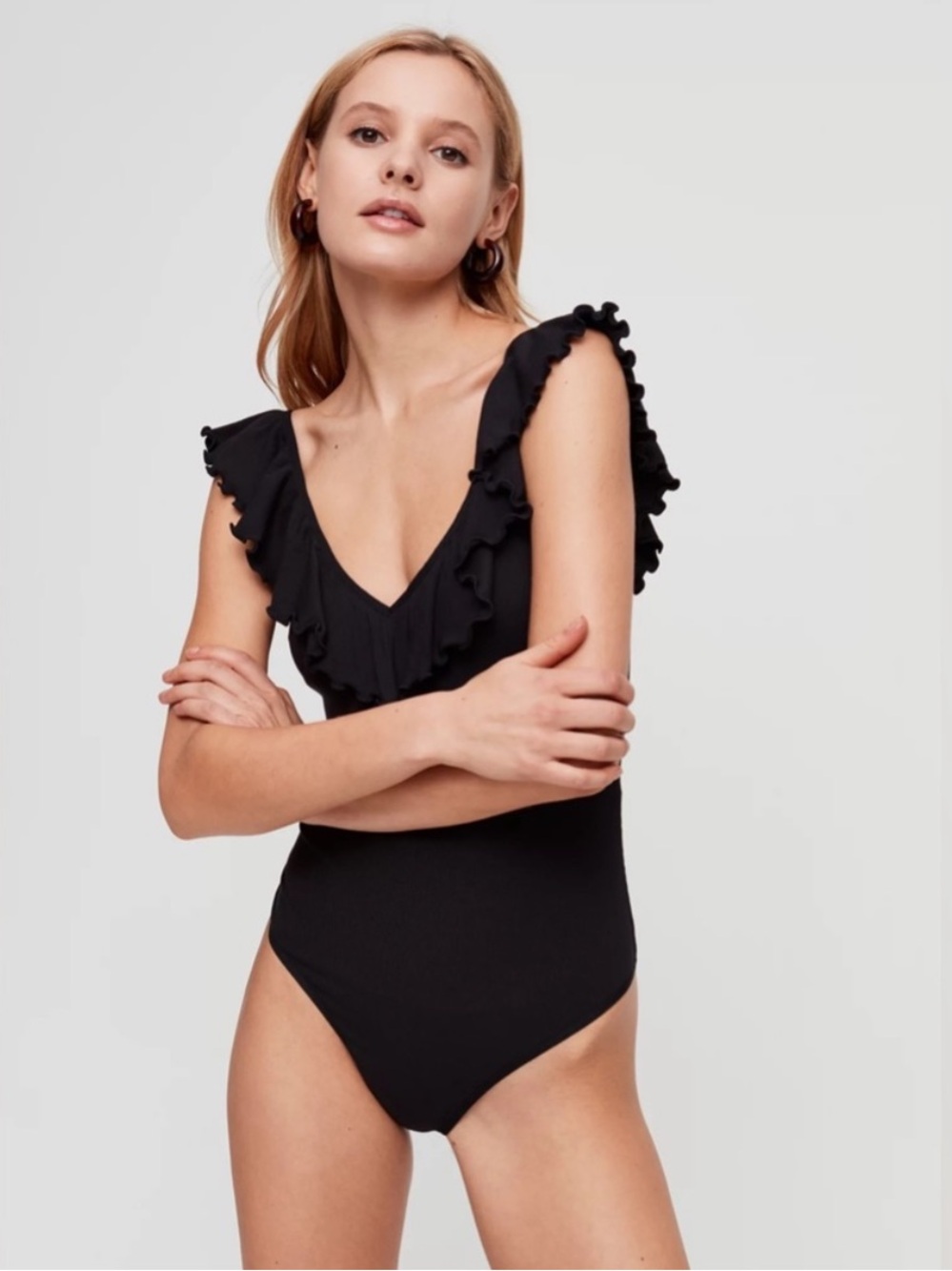 Aritzia Wilfred Danette Ruffle Bodysuit - Black Size Medium